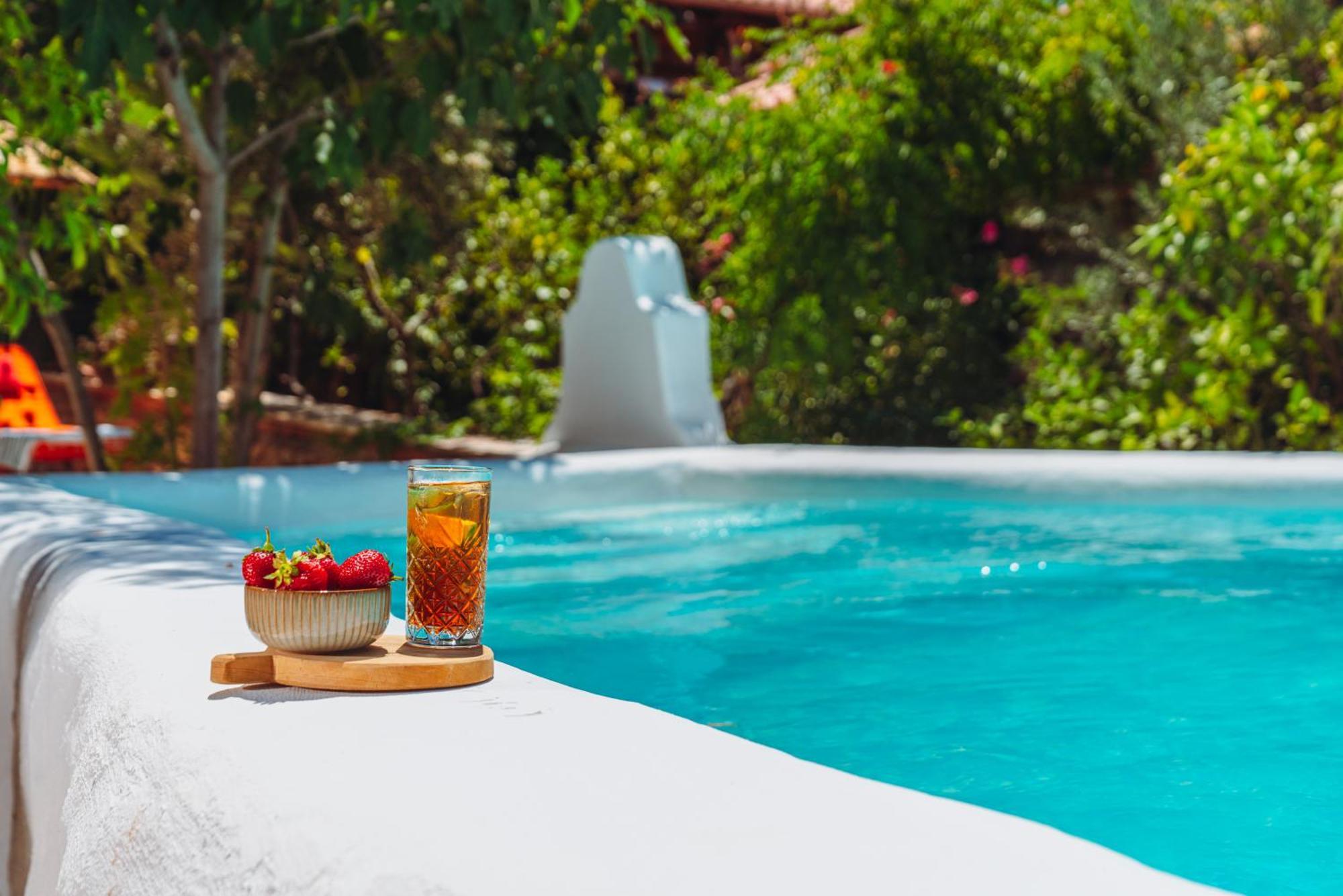 Fidanka Hotel Kalkan Exteriör bild