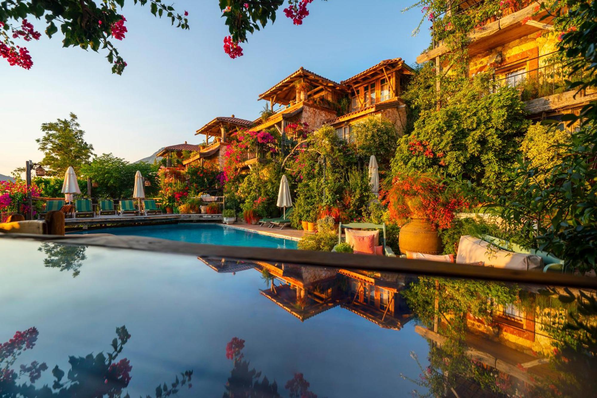 Fidanka Hotel Kalkan Exteriör bild