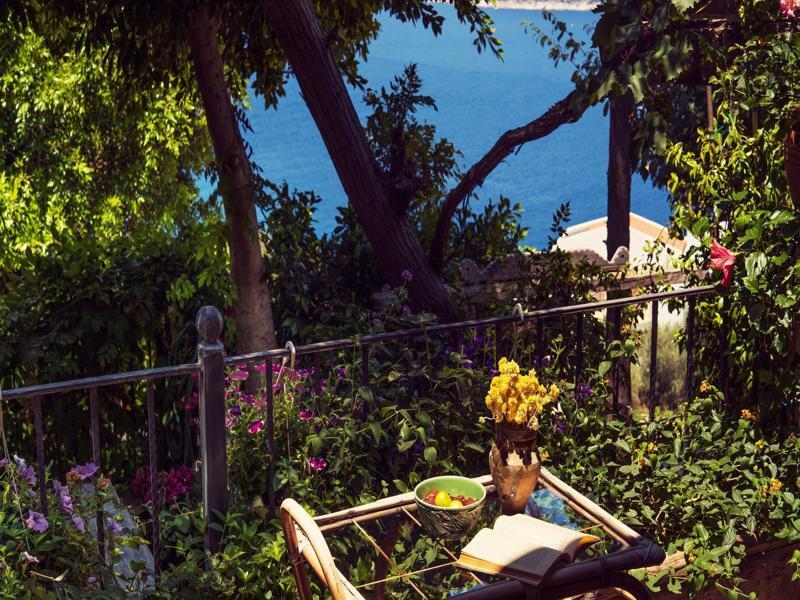 Fidanka Hotel Kalkan Exteriör bild